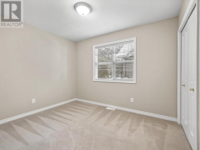 11 - 3950 Gallaghers Blvd S, House attached with 3 bedrooms, 3 bathrooms and 4 parking in Kelowna BC | Image 27