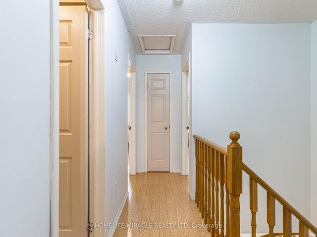 13 Spadina Rd, Townhouse with 3 bedrooms, 3 bathrooms and 1 parking in Brampton ON | Image 21