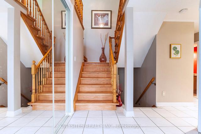 45 Ravenscliffe Ct, House detached with 3 bedrooms, 4 bathrooms and 4 parking in Brampton ON | Image 40