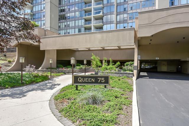 1903 - 75 Queen St N, Condo with 3 bedrooms, 2 bathrooms and 1 parking in Hamilton ON | Image 12