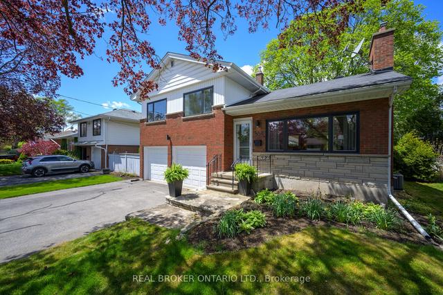 364 E Side Cres, House detached with 3 bedrooms, 2 bathrooms and 5.5 parking in Burlington ON | Image 12