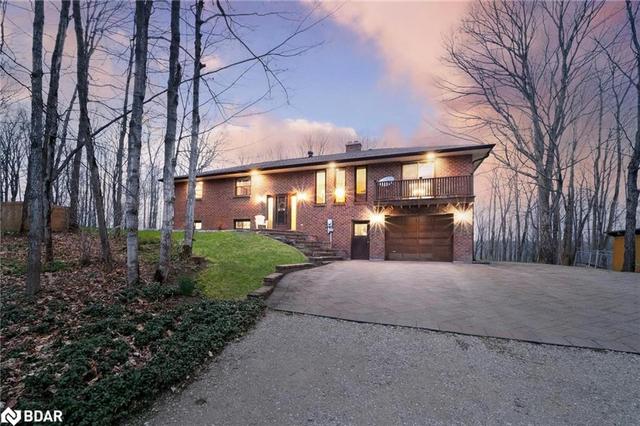 168 Bass Lake Sideroad W, House detached with 4 bedrooms, 2 bathrooms and 16 parking in Oro Medonte ON | Image 1