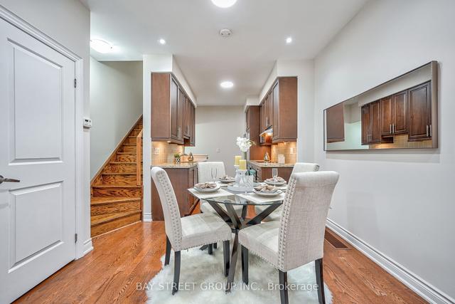 12 - 70 Hargrave Lane, Townhouse with 3 bedrooms, 3 bathrooms and 2 parking in Toronto ON | Image 2
