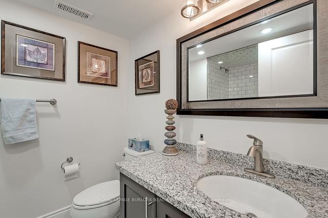 6 - 509 Elizabeth St, Townhouse with 3 bedrooms, 4 bathrooms and 2 parking in Burlington ON | Image 32