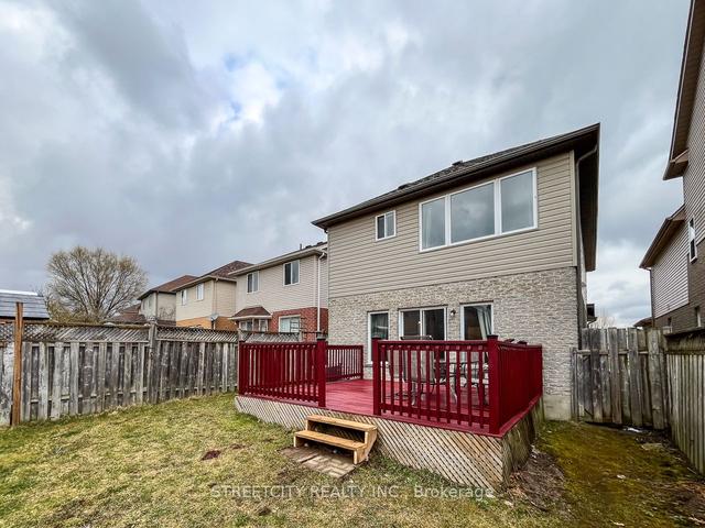 819 Capulet Lane, House detached with 3 bedrooms, 3 bathrooms and 2 parking in London ON | Image 35