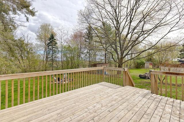 28 Springhill Cres, House detached with 3 bedrooms, 1 bathrooms and 2 parking in Petawawa ON | Image 27