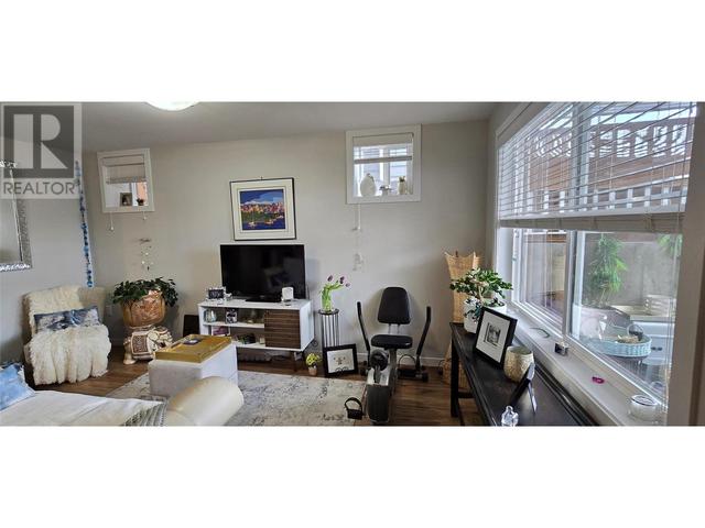 13620 Kelly Avenue Unit# 100 & 101, House detached with 4 bedrooms, 3 bathrooms and 4 parking in Summerland BC | Image 30
