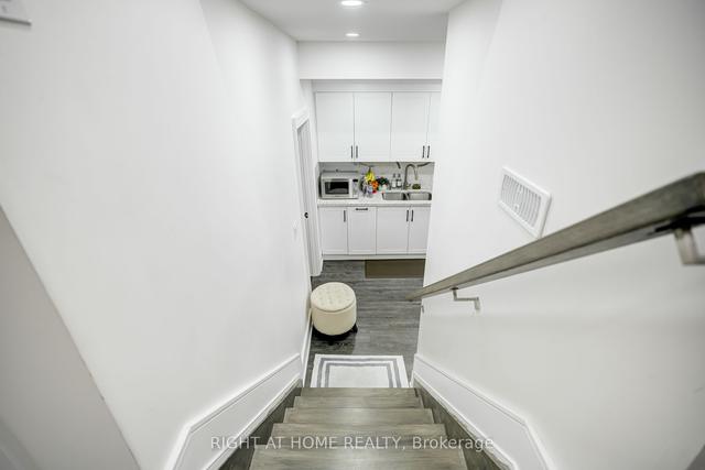 438 Pharmacy Ave, House detached with 4 bedrooms, 5 bathrooms and 3 parking in Toronto ON | Image 21