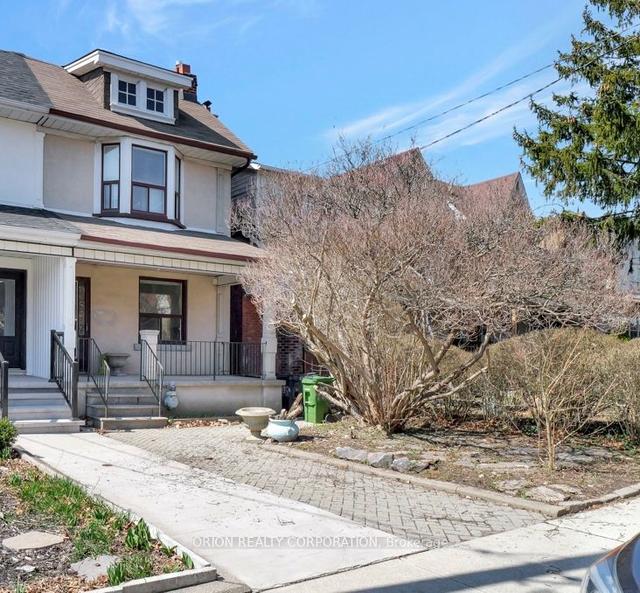 48 Harvie Ave, House semidetached with 3 bedrooms, 2 bathrooms and 1 parking in Toronto ON | Image 1