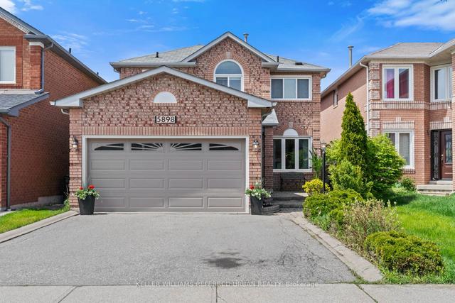 5898 Mersey St, House detached with 4 bedrooms, 4 bathrooms and 4 parking in Mississauga ON | Image 1