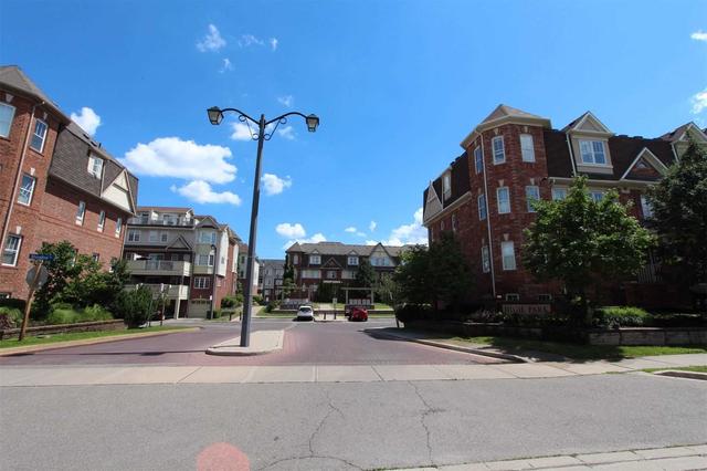 4 - 633 Dundas St W, Townhouse with 2 bedrooms, 2 bathrooms and 2 parking in Mississauga ON | Image 21