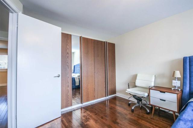 3 Tangle Briarway, Townhouse with 3 bedrooms, 2 bathrooms and 2 parking in Toronto ON | Image 18