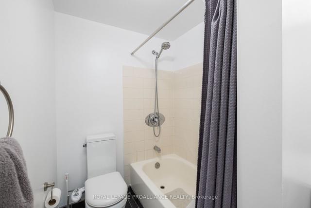 211 - 316 Kingsdale Ave, Condo with 2 bedrooms, 1 bathrooms and 1 parking in Kingston ON | Image 16