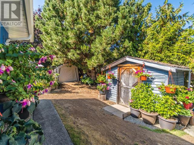 295 Larkspur Pl, House detached with 3 bedrooms, 2 bathrooms and 2 parking in Parksville BC | Image 42