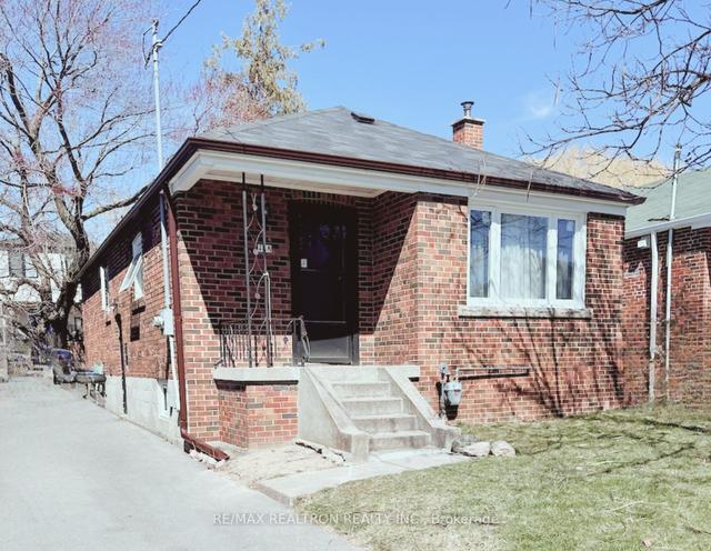 104 Galbraith Ave, House detached with 3 bedrooms, 2 bathrooms and 4 parking in Toronto ON | Image 1