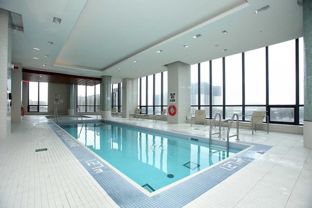1905 - 1 Valhalla Inn Rd, Condo with 1 bedrooms, 1 bathrooms and 1 parking in Toronto ON | Image 19