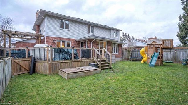 1155 Pond View Rd, House detached with 4 bedrooms, 3 bathrooms and 6 parking in London ON | Image 37
