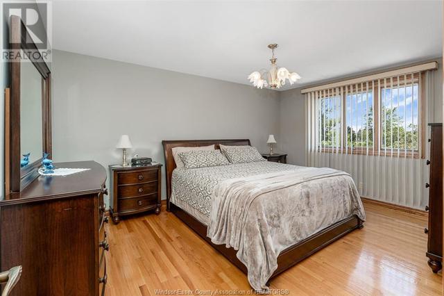 593 Dorset, House detached with 5 bedrooms, 4 bathrooms and null parking in Tecumseh ON | Image 22