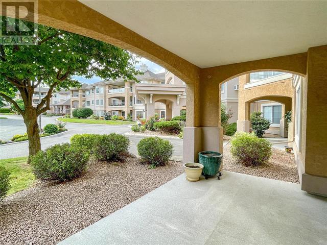 113 - 3870 Brown Rd, Condo with 2 bedrooms, 2 bathrooms and 1 parking in West Kelowna BC | Image 12