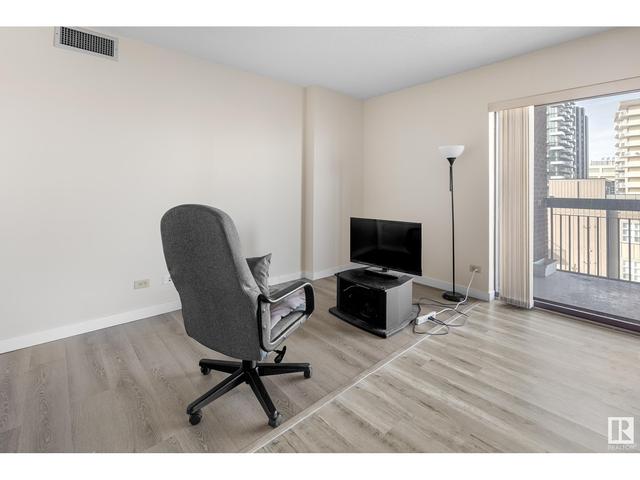 701 - 11027 87 Ave Nw, Condo with 2 bedrooms, 2 bathrooms and null parking in Edmonton AB | Image 9