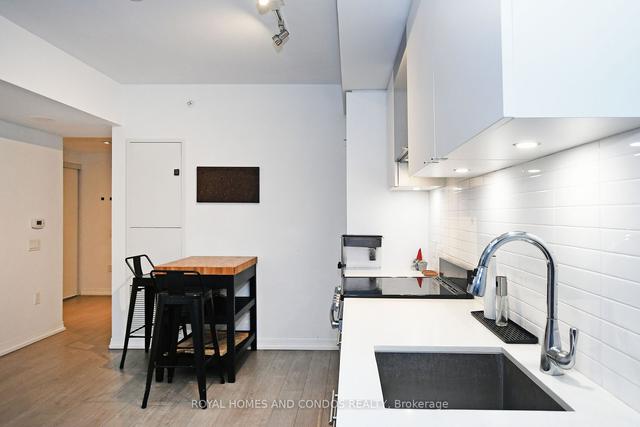 506 - 251 Jarvis St, Condo with 1 bedrooms, 1 bathrooms and 0 parking in Toronto ON | Image 4