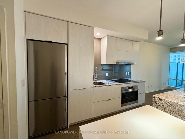 3008 - 1 Bloor St E, Condo with 1 bedrooms, 2 bathrooms and 0 parking in Toronto ON | Image 17