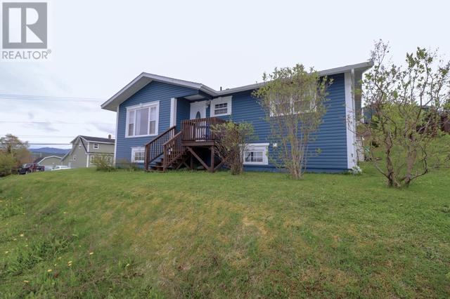 1 Tudor St, House detached with 4 bedrooms, 2 bathrooms and null parking in Corner Brook NL | Image 1