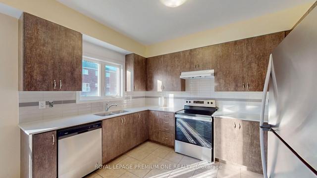 344 Ridley Cres, House semidetached with 4 bedrooms, 3 bathrooms and 3 parking in Southgate ON | Image 5