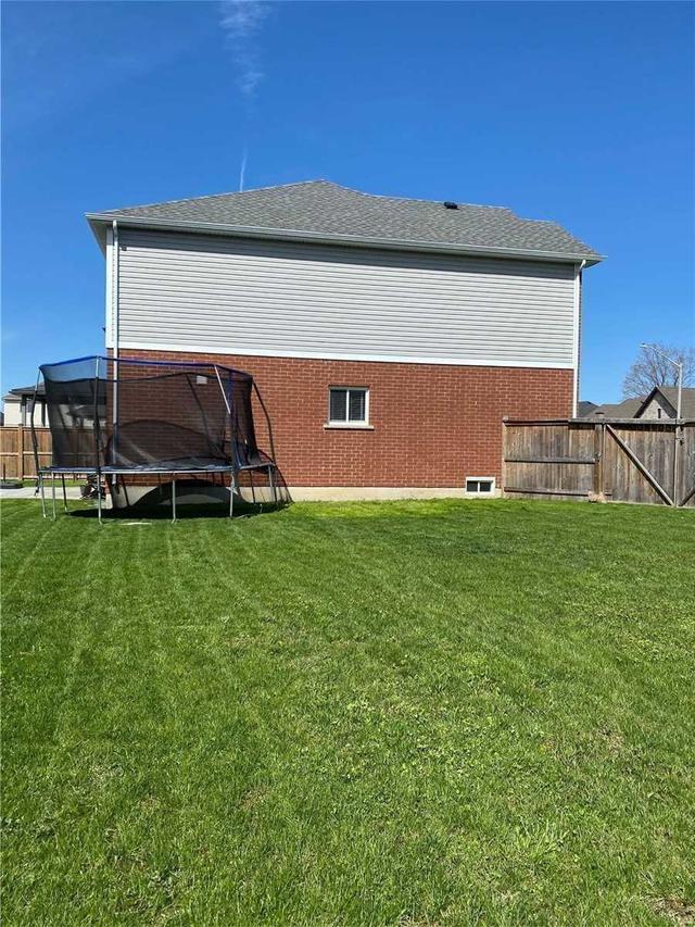 9352 Madison Cres, House detached with 4 bedrooms, 3 bathrooms and 6 parking in Niagara Falls ON | Image 18