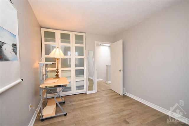1411 Forge St, Townhouse with 3 bedrooms, 3 bathrooms and 2 parking in Ottawa ON | Image 19