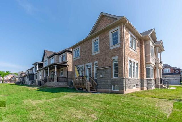 3282 Rattlesnake Path, House detached with 4 bedrooms, 3 bathrooms and 4 parking in Oakville ON | Image 32