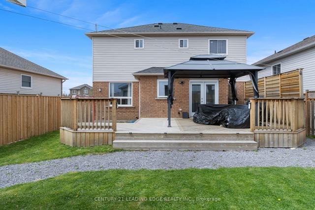 61 Willey Dr, House detached with 3 bedrooms, 4 bathrooms and 4 parking in Clarington ON | Image 11