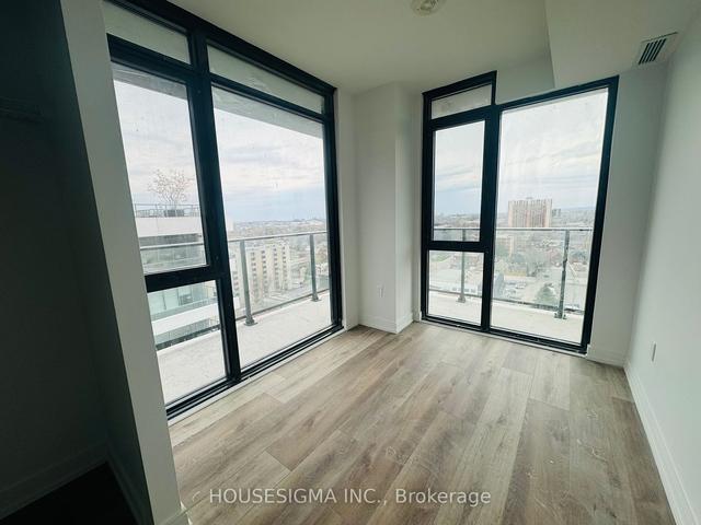 1420 - 1 Jarvis St, Condo with 2 bedrooms, 2 bathrooms and 0 parking in Hamilton ON | Image 12