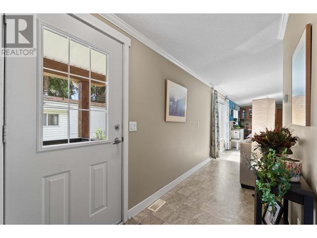 5161 - 63 Avenue Unit# 3, House other with 3 bedrooms, 2 bathrooms and 3 parking in Salmon Arm BC | Image 36