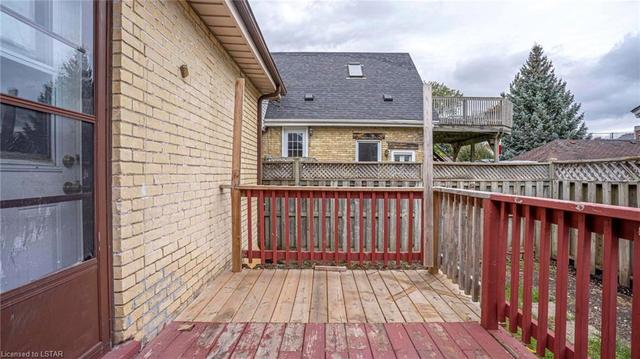 118 Inkerman St, House detached with 2 bedrooms, 1 bathrooms and 3 parking in London ON | Image 15