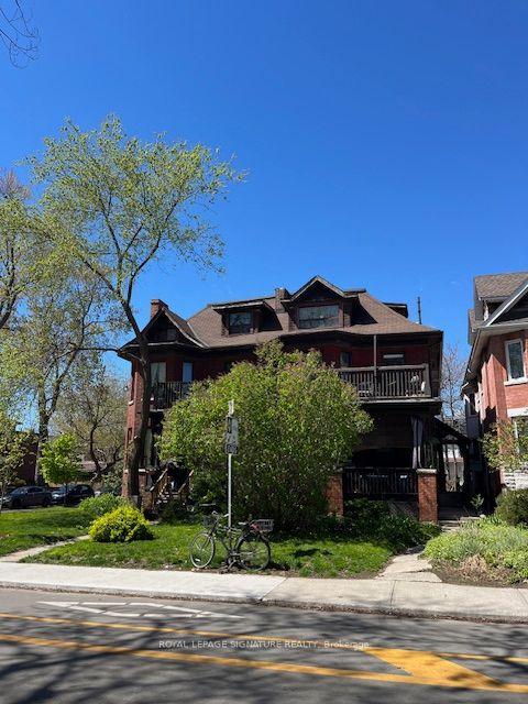 524 & 5 Palmerston Blvd, House detached with 9 bedrooms, 10 bathrooms and 6 parking in Toronto ON | Image 1