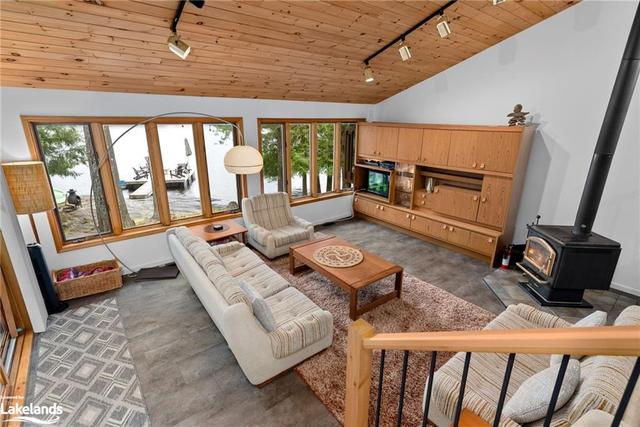 6 - 1228 Leonard Lake Road 2, House detached with 3 bedrooms, 2 bathrooms and 6 parking in Muskoka Lakes ON | Image 35