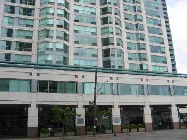SPH2-02 - 10 Queens Quay W, Condo with 2 bedrooms, 2 bathrooms and 1 parking in Toronto ON | Image 1