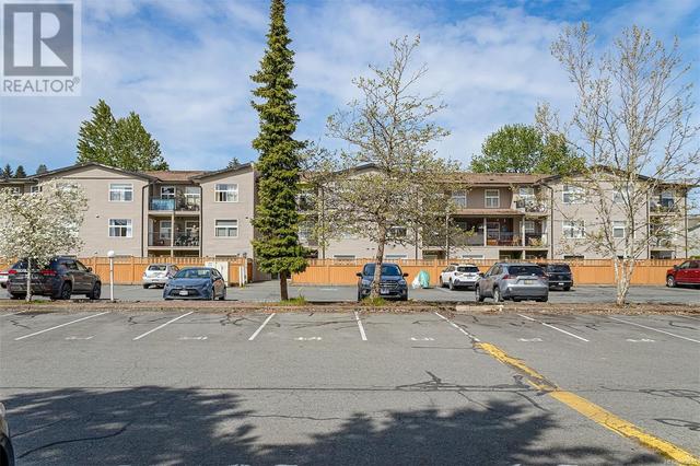 224 - 3215 Cowichan Lake Rd, Condo with 2 bedrooms, 2 bathrooms and 1 parking in North Cowichan BC | Image 2