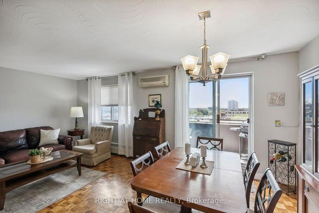 412 - 800 Kennedy Rd, Condo with 2 bedrooms, 1 bathrooms and 1 parking in Toronto ON | Image 5