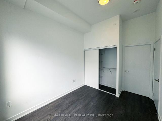 s802 - 8 Olympic Garden Dr, Condo with 1 bedrooms, 2 bathrooms and 1 parking in Toronto ON | Image 23