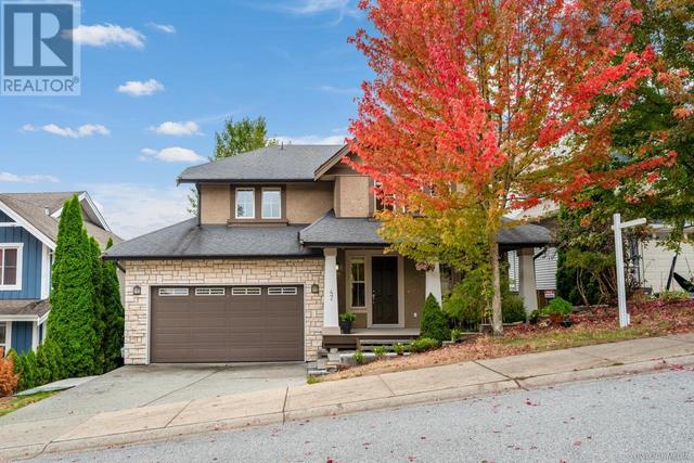 47 Maple Dr, House detached with 5 bedrooms, 5 bathrooms and 4 parking in Port Moody BC | Image 1