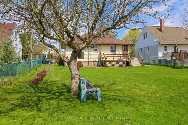 65 Morrow St, House detached with 1 bedrooms, 1 bathrooms and 2 parking in Peterborough ON | Image 16