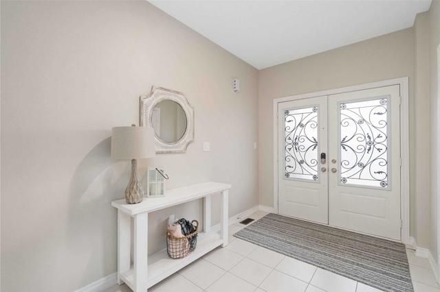 30 Romanelli Cres, House detached with 4 bedrooms, 4 bathrooms and 4 parking in Bradford West Gwillimbury ON | Image 12