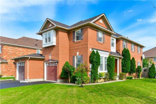 3857 Milkwood Cres, House semidetached with 4 bedrooms, 4 bathrooms and 3 parking in Mississauga ON | Image 2