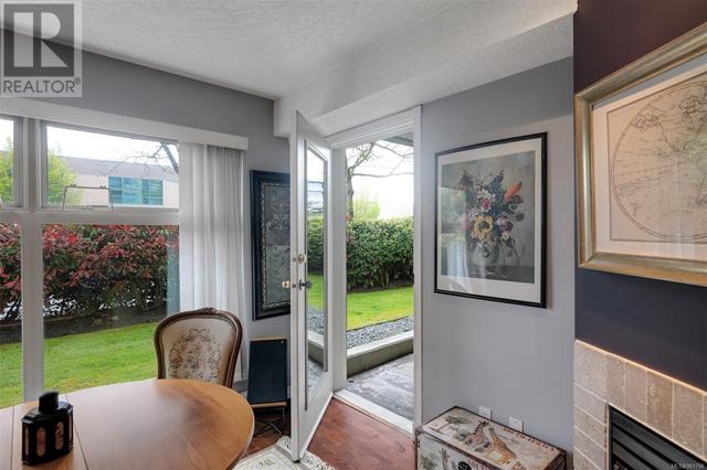 108 - 535 Manchester Rd, Condo with 1 bedrooms, 1 bathrooms and 1 parking in Victoria BC | Image 5