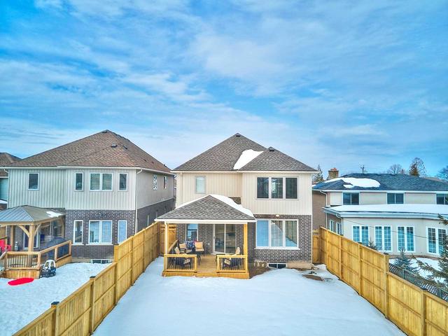 7912 Woodbine St, House detached with 4 bedrooms, 4 bathrooms and 4 parking in Niagara Falls ON | Image 35