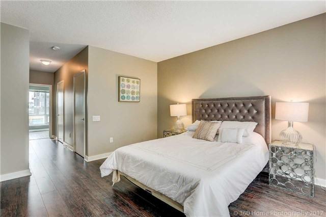 TH9 - 25 Singer Crt, Townhouse with 3 bedrooms, 3 bathrooms and 1 parking in Toronto ON | Image 10