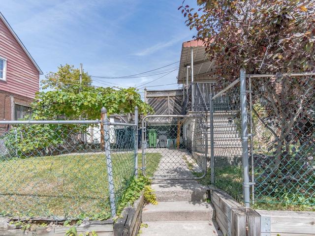 1532 Dufferin St, House semidetached with 3 bedrooms, 2 bathrooms and 0 parking in Toronto ON | Image 29