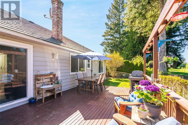 1169 Wedgewood Close, House detached with 3 bedrooms, 2 bathrooms and 3 parking in Qualicum Beach BC | Image 58